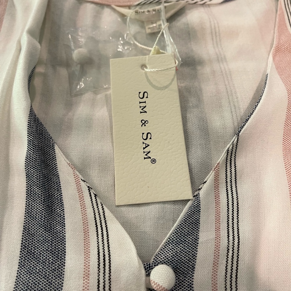 Sim & Sam button down top - Picture 3 of 6